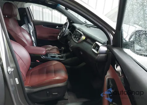 2016 Kia Sorento 2.0T Sxl z USA, uszkodzony, nr VIN 5XYPKDA12GG051172